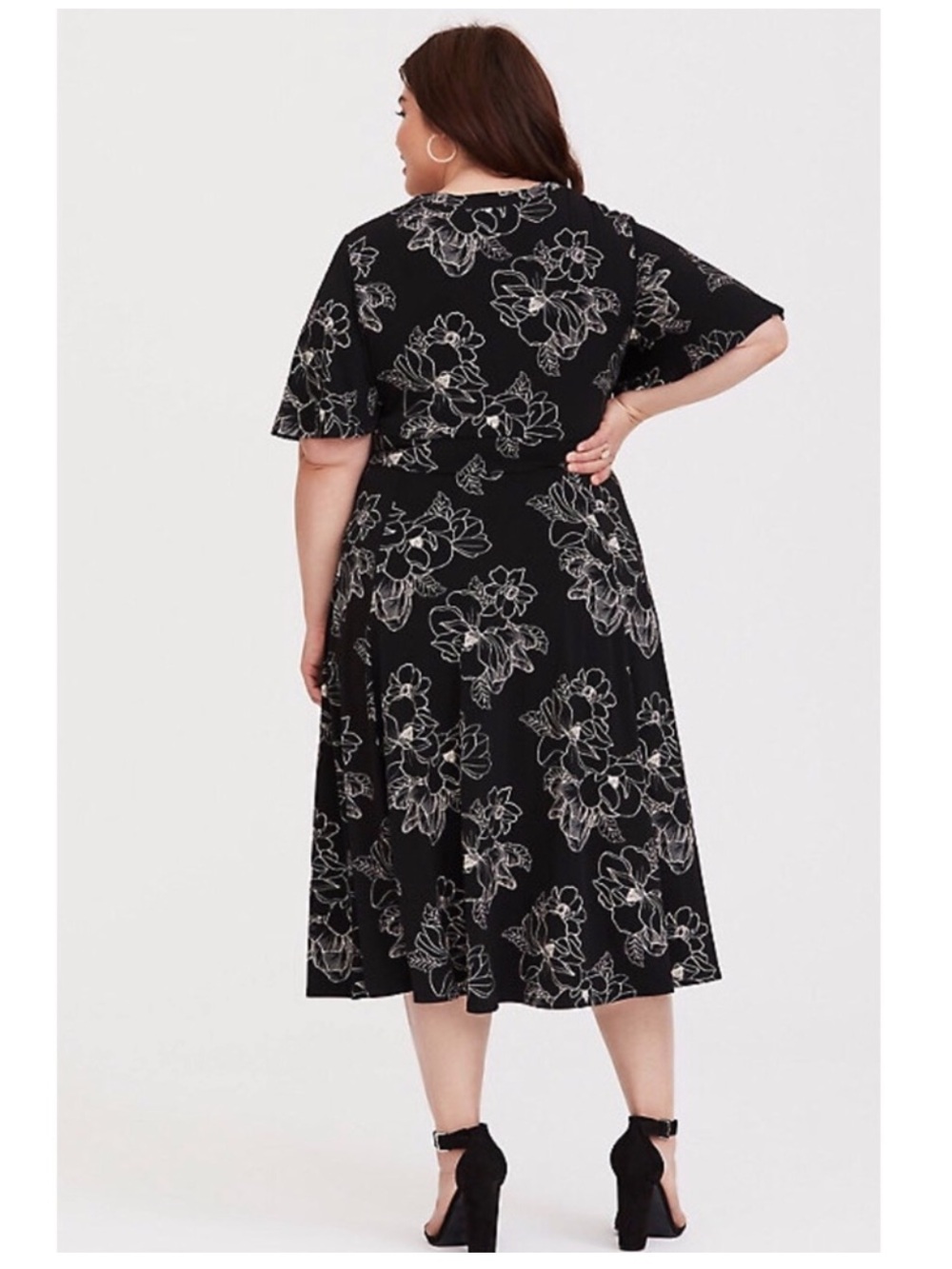 Torrid BLACK FLORAL JERSEY KNIT MIDI DRESS Sz 3X - Picture 2 of 12